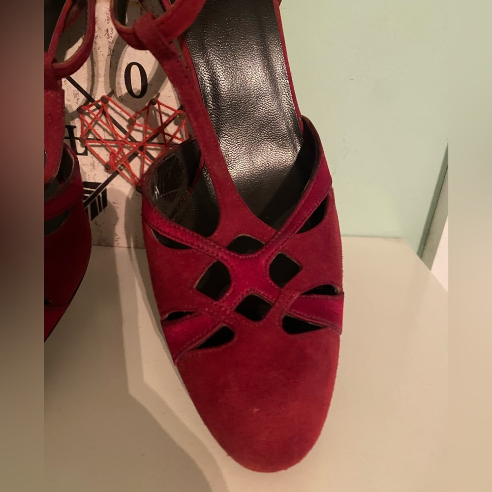 Stuart Weitzman Heels - Picture 2 of 12